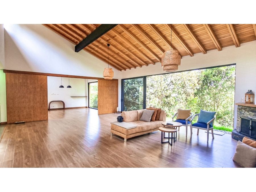Beautiful single family home in el Escobero